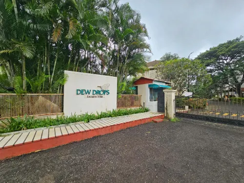 Dew Drops Boutique Retreat Отели в г. Айтпери