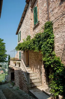 Charming villa in picturesque Spello with Garden Views