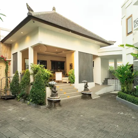 Bali Karma Sajtra Hotel