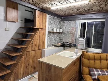 Studio in the Heart of Jerusalem