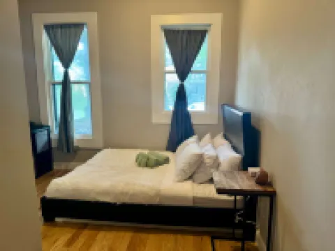 Top Rated - PRIME Location - Parking Free - CLEAN โรงแรมใน