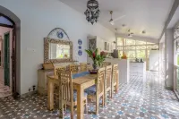 Charming 3-bedroom villa in amazing Goa with WiFi, AC Hotels in Moira