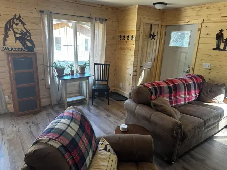 Entire Cabin at Woody Falls Trailhead in Cooke City