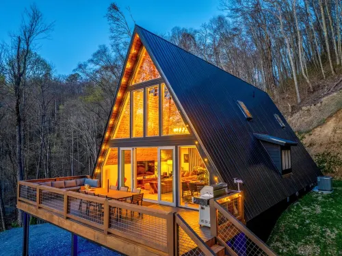 Lux Sunset Smoky Mountain Views! HotTub, GameRm & Theatre -Maggie Valley-Sylva