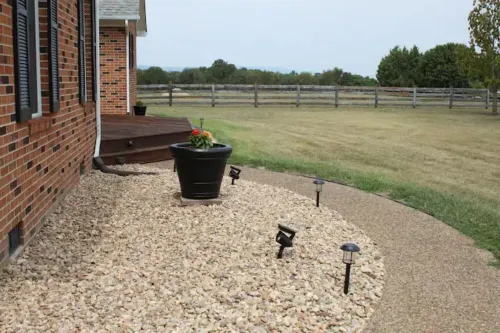 "FARM CHARM" w/Mtn Views~Fire Pit~Family Friendly