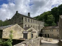 Coiners Rest - Grade II Listed 19th Century Weavers Cottage beautifully restored Hotels in Calderdale District