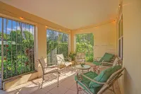 Charming 2-bedroom house in brilliant Miami with WiFi, AC that fits 8 people
