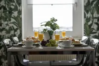 5-zi-boho: 2 Schlafzimmer, 7 Gäste, Arbeitsbereich Hotels in Zentrum-Süd