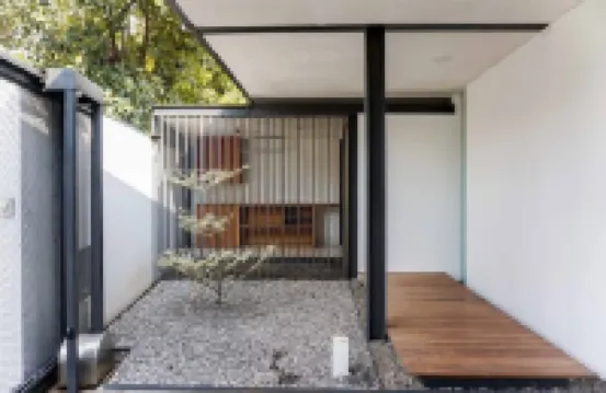 Pingu House