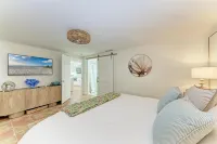 Meant to Bee on Ami Managed by Beach Retreats