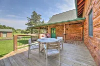 Eureka Springs Area Cabin w/ Deck + 7 Acres! - Kæledyr tilladt
