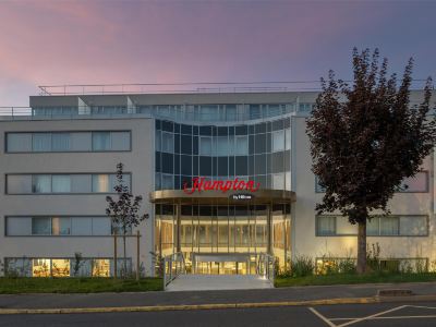 Hampton by Hilton Paris Charles de Gaulle Airport