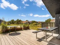 "Suleika" - 900m from the Sea Hotels in Thisted