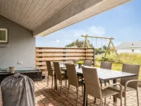 "Luzy" - 600m from the Sea Hotels in Thisted