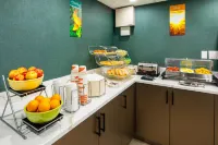 速 8 飯店（品質飯店查塔姆群島, ON）