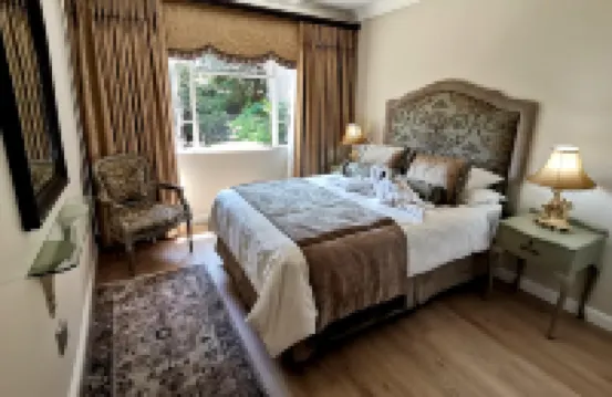 Royal Ridge Guesthouse Hotels near Waterkloof (FAWK) - WKF