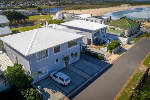 Footprints in Kleinmond Hotels in Kleinmond