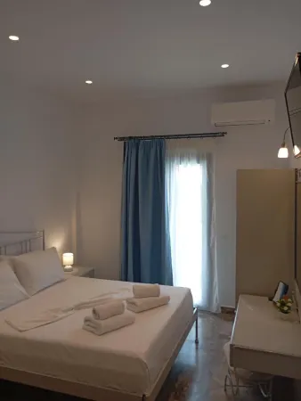 Ifestia Hotel Отели рядом с достопримечательностью «Древняя Тира»