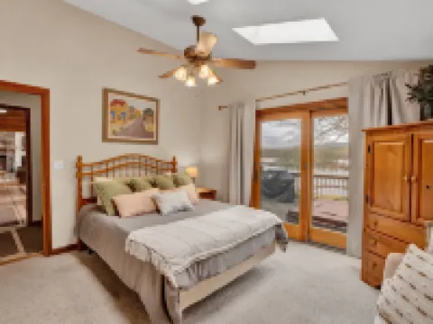 湖畔度假屋 - 適合家庭的皮划艇 萊克酒店