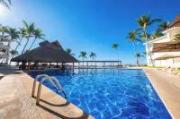 Vista Vallarta All Suites on the Beach