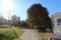 Entire Rental Unit in Bethlehem, NH Hotels in Bethlehem