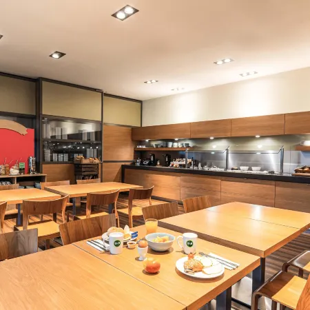 B&B HOTEL Essen-Hbf