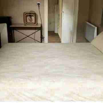 T2 Anglet near beach, port, garden not overlooked, 5 mins drive from the beach Rooms