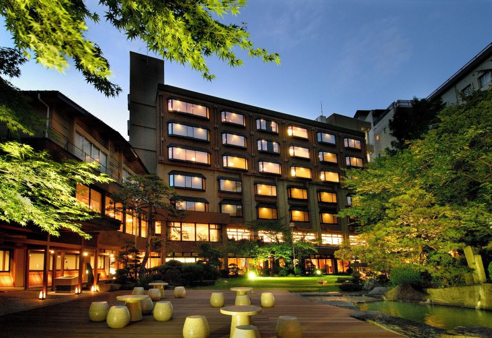 hotel overview picture