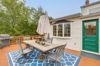 Somerset Home w/ Large Yard Near Parks & Trails - Parking