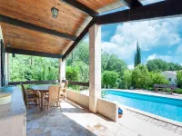 Villa in Taradeau near Vineyards & Beaches - Pools