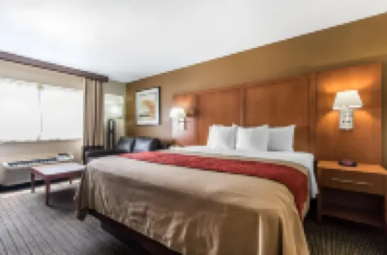 SureStay Plus by Best Western Mobile 1-65