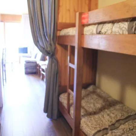 Apartment with balcony in Chatel Отели в г. Шатель