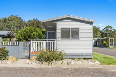 Ingenia Holidays Eden Beachfront Hotel in zona Aslings Beach Rock Pool