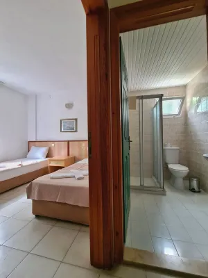 Fora Apart Otel Cesme Отели в г. 