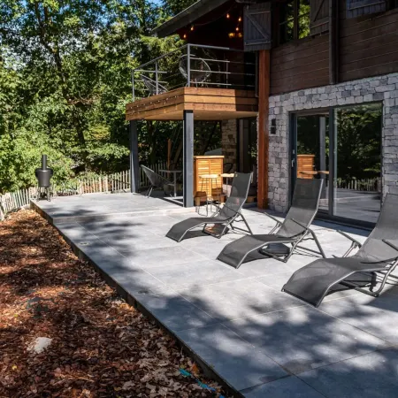 Chalet in the Woods with Nordic Bath