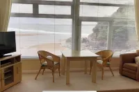 Stunning Beach Front Apartment in Caswell Swansea