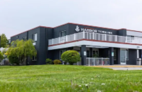 Harbor Town Inn Hotels in Manitowoc