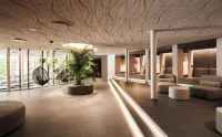 Excelsior Dolomites Life Resort - spa