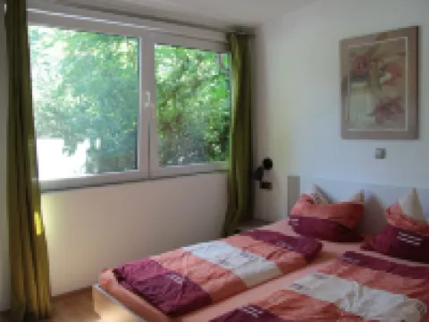 Modernly Furnished Bungalow with Fireplace, Surrounded by Greenery. Hotels in Friedrichroda