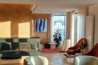 Iceland Parliament Hotel, Curio Collection by Hilton - С баром