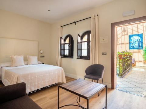 Hotel Patio de la Alameda