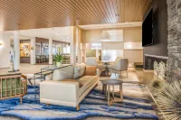โรงแรม Fairfield Inn & Suites บายมาริออทท์โรลล่า
