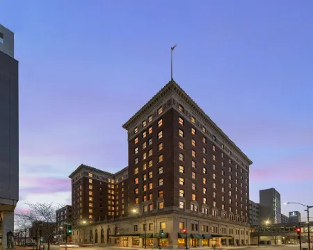 ホテル フォート デ モアン、キュリオ コレクション バイ ヒルトン デモインのホテル