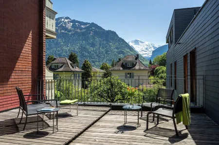 Backpackers Villa Sonnenhof - Hostel Interlaken