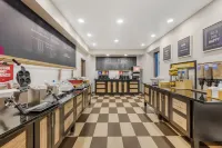 Hampton Inn & Suites Crawfordsville - breakfast