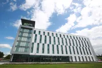 Holiday Inn Express Manchester - Trafford City Hotel dekat Oxford Road Station
