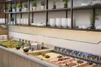 Holiday Inn HAMBURG - HAFENCITY by IHG - breakfast