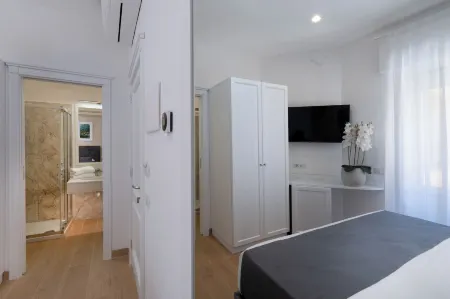 Hotel Kali Sorrento Отели рядом с достопримечательностью «Собор Святых Филиппа и Иакова»