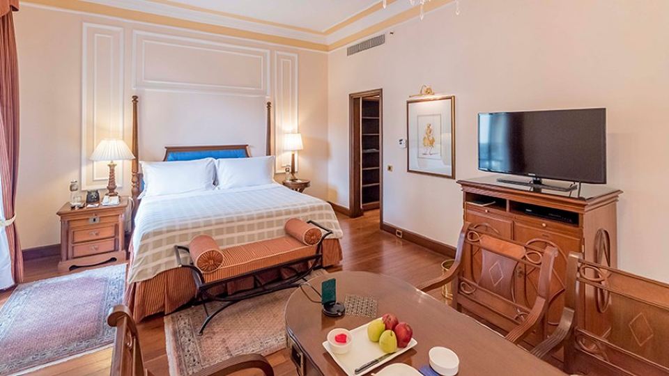 The Oberoi Grand Kolkata