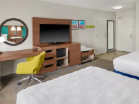 Hampton Inn Kansas City the Legends Hotels in Wyandotte County